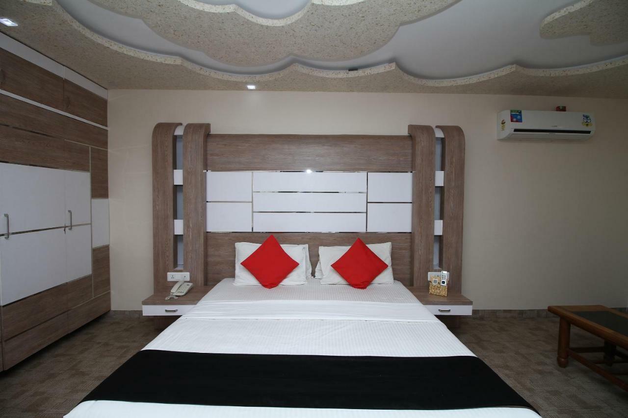 Royal Castle Hotel Νεγκόμπο Εξωτερικό φωτογραφία